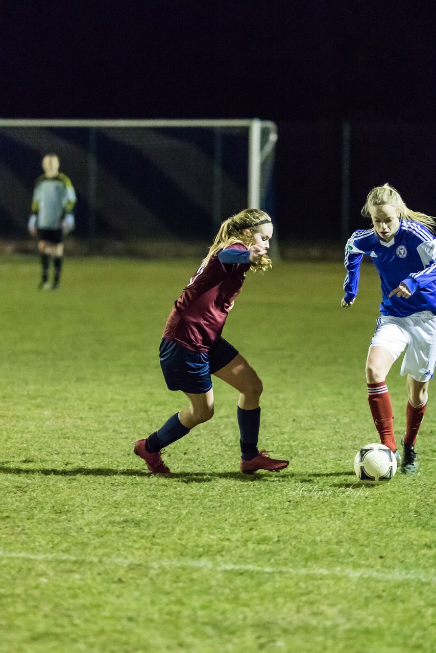 Bild 182 - wBJ Krummesser SV - Holstein Kiel : Ergebnis: 0:3